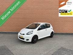 Toyota Aygo - 1.0 74DKM | NAP | AIRCO | LAGE-KM | NIEUWE-APK |