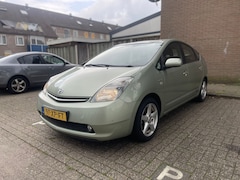 Toyota Prius - 1.5 VVT-i Comfort Navi Bluetooth Cruise New APK