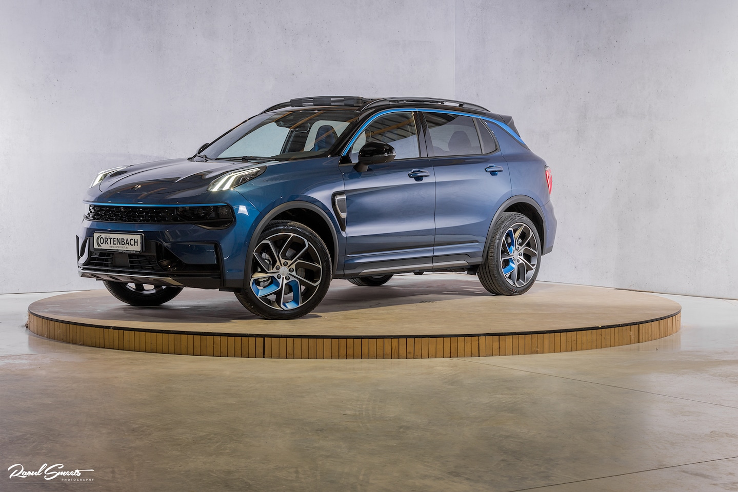 Lynk & Co 01 - 1.5 | Nieuw en ongebruikt met 4 jaar fabrieksgarantie | Adaptieve cruise | Panorama dak | - AutoWereld.nl