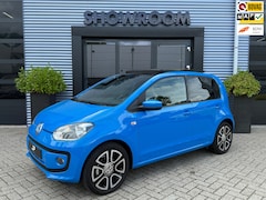 Volkswagen Up! - 1.0 high up BlueMotion Pano|Navi|PDC|Lichtmetalenvelgen