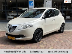 Lancia Y(psilon) - Ypsilon 0.9 TwinAir Gold | AIRCO | LMV 15 | PDC | PARELMOER |