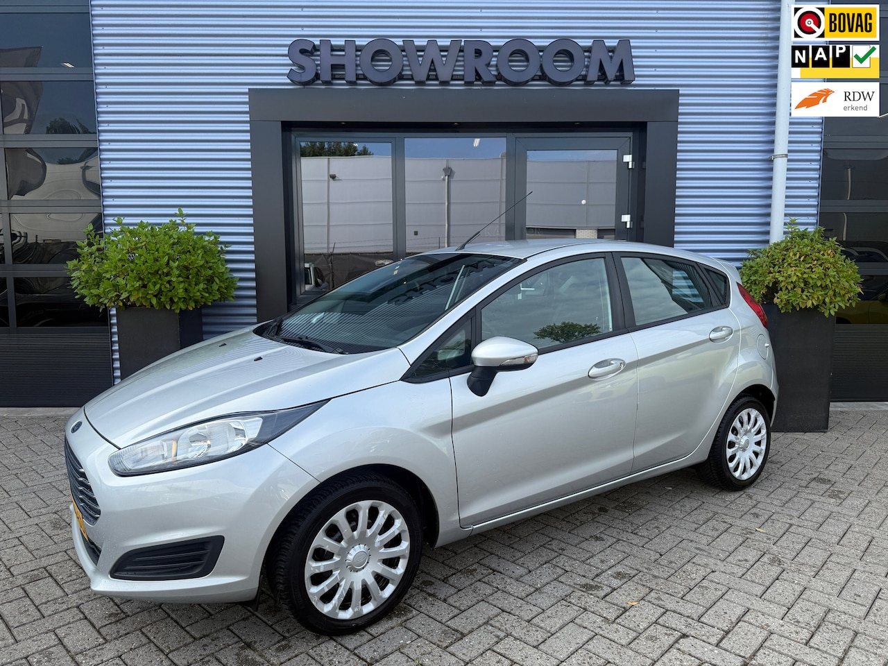Ford Fiesta - 1.0 Champion Airco|Elektrische ramen en Spiegels - AutoWereld.nl