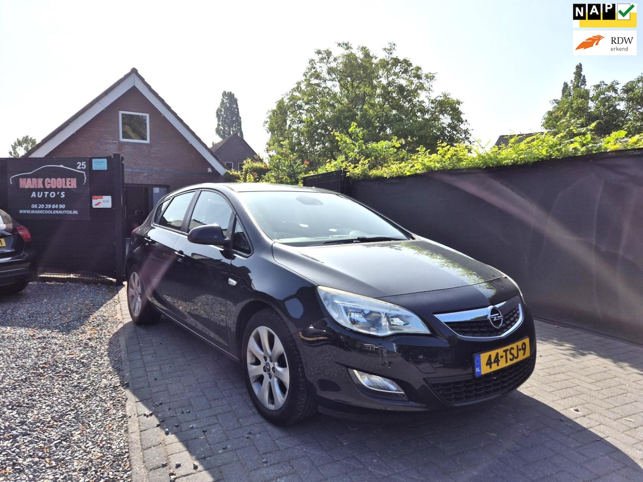 Opel Astra - 1.4 Turbo Edition Navi Clima Cruise - AutoWereld.nl
