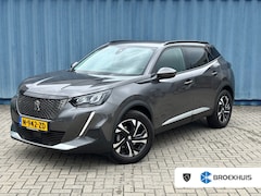 Peugeot 2008 - 1.2 Allure Pack Trekhaak | Airco AUTO | Navi Fullscreen | Camera achter | Keyless entry &
