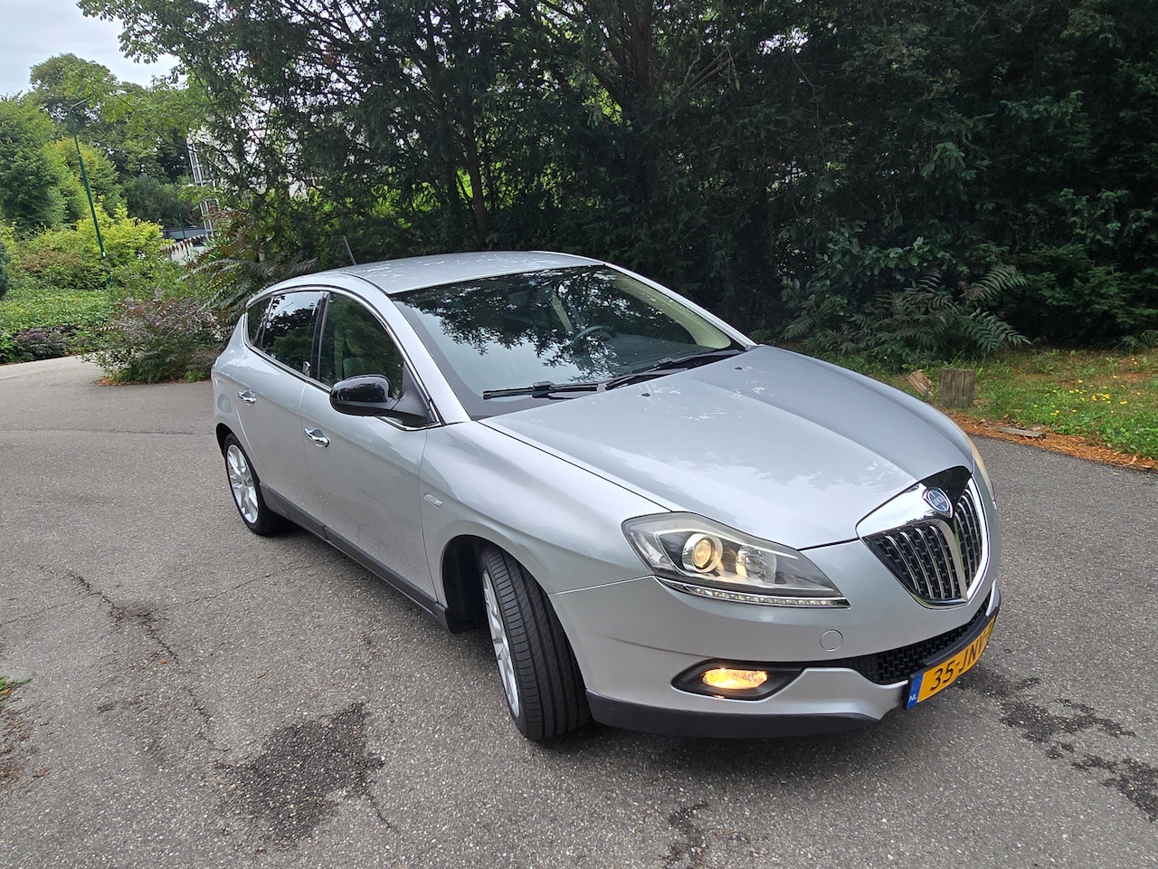 Lancia Delta - 1.8-16V Di Oro 200 pk - AutoWereld.nl