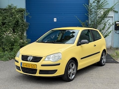 Volkswagen Polo - 1.2 Trendline Airco Nw Apk