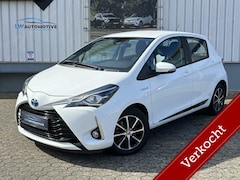 Toyota Yaris - 1.5 Hybrid Design | Navigatie | Camera | 15 inch