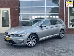 Volkswagen Passat Variant - 1.4 TSI GTE Highline | PANORAMADAK | Trekhaak | 360 Camera | Elektrische Klep | CarPlay |