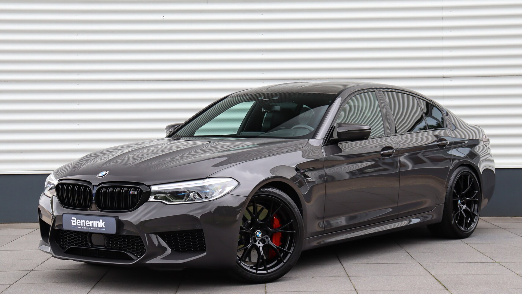 BMW M5 - Competition | M Drivers Pack | M Carbon Keramisch | Bowers & Wilkins | Massage | Laserligh - AutoWereld.nl