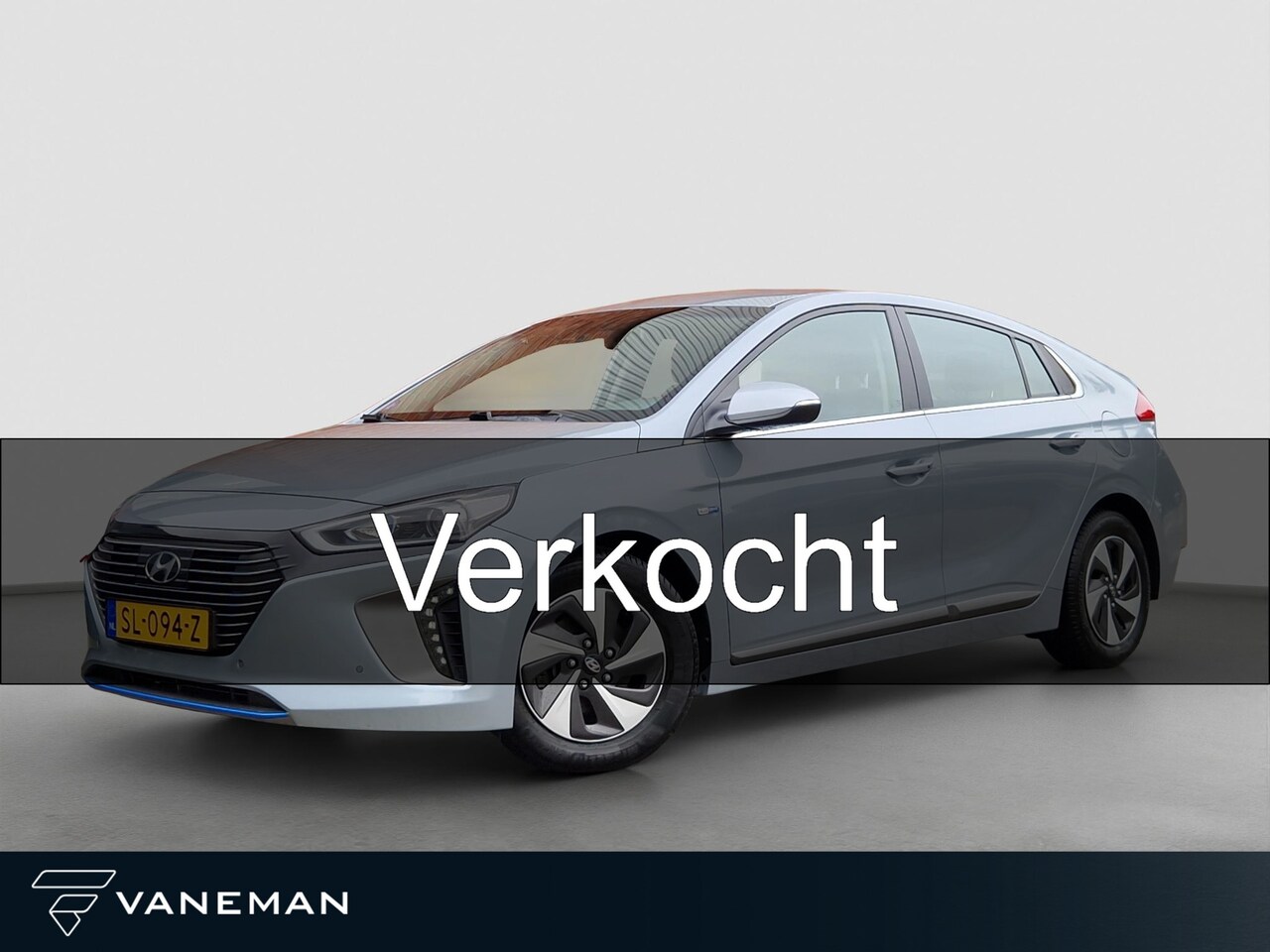 Hyundai IONIQ - 1.6 GDi Automaat | Camera | Navi | Clima | Infinity Audio | Apple CarPlay/Android Auto | 1 - AutoWereld.nl