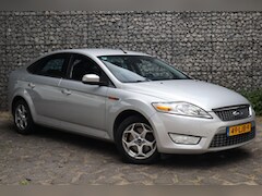 Ford Mondeo - 2.0-16V Limited