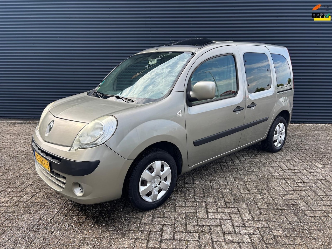 Renault Kangoo Family - - 1.6 Expression | DUBBEL SCHUIFDEUR | NAP! - AutoWereld.nl