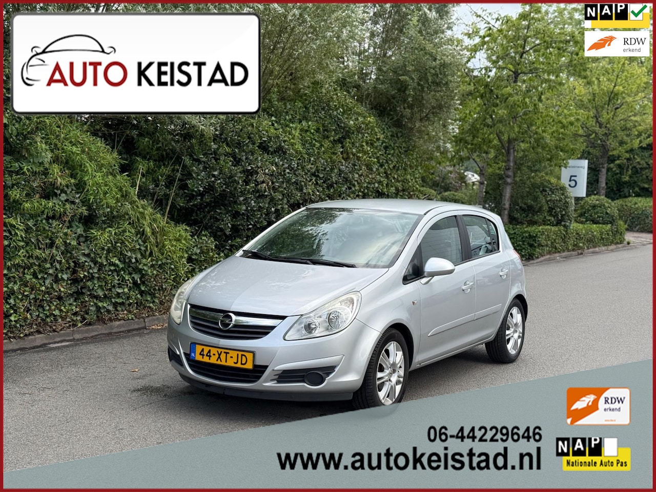 Opel Corsa - 1.2-16V COSMO 5-DEURS AIRCO/LEDER! ORIGINELE KILOMETERS! - AutoWereld.nl