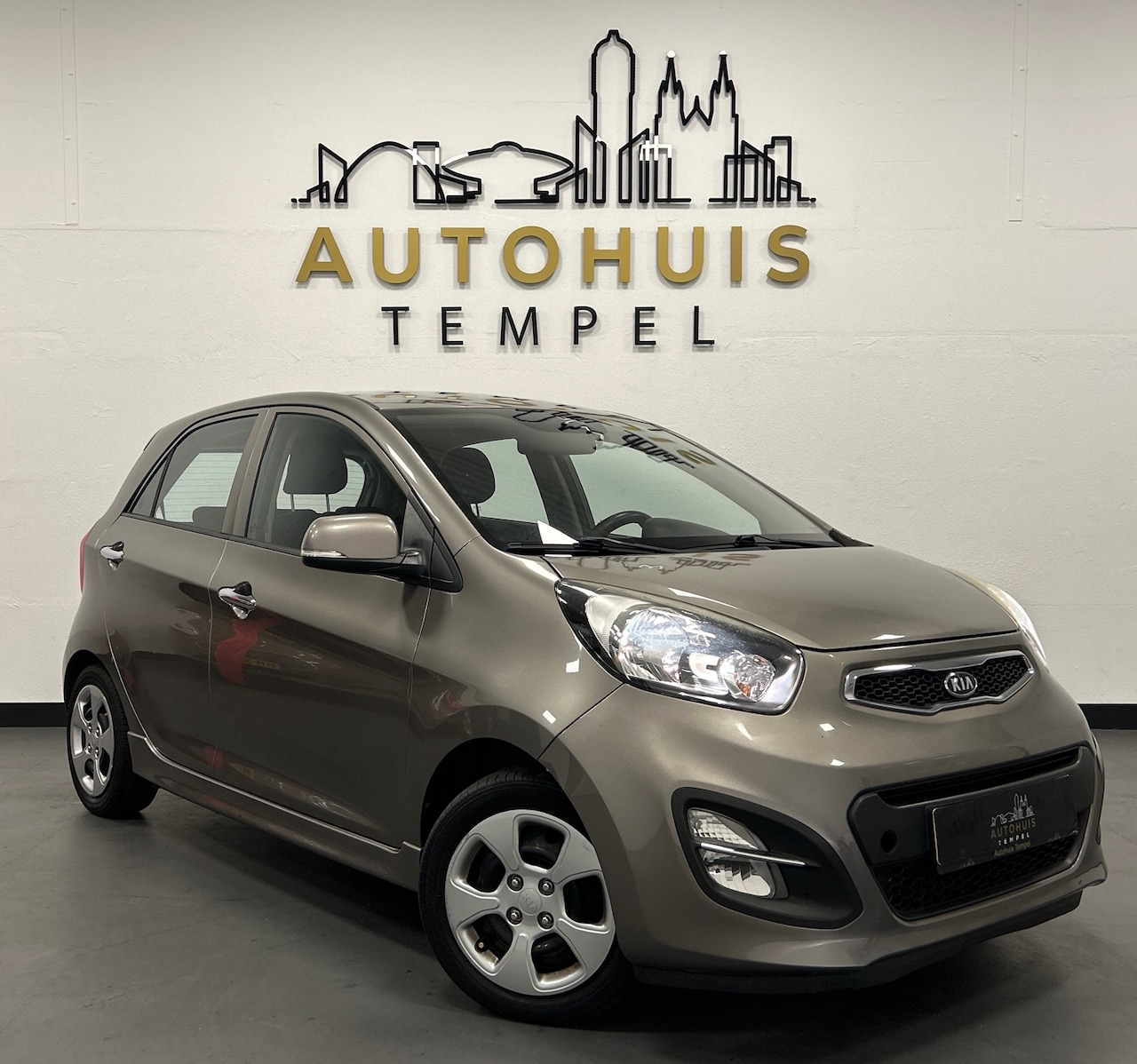 Kia Picanto - 1.0 CVVT Comfort Pack Airco Stoelverwarming Climate Trekhaak Nwe Apk Isofix - AutoWereld.nl