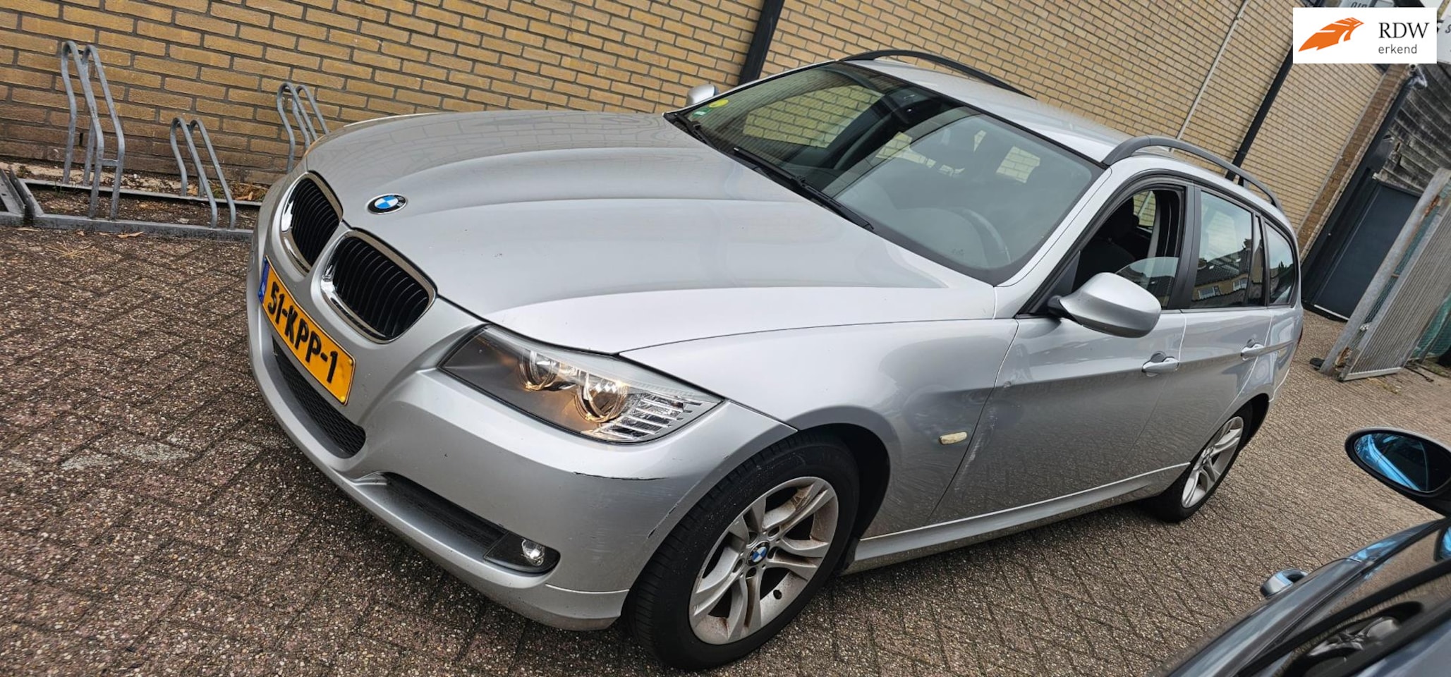 BMW 3-serie Touring - 316i Business Line navi clima velgen - AutoWereld.nl