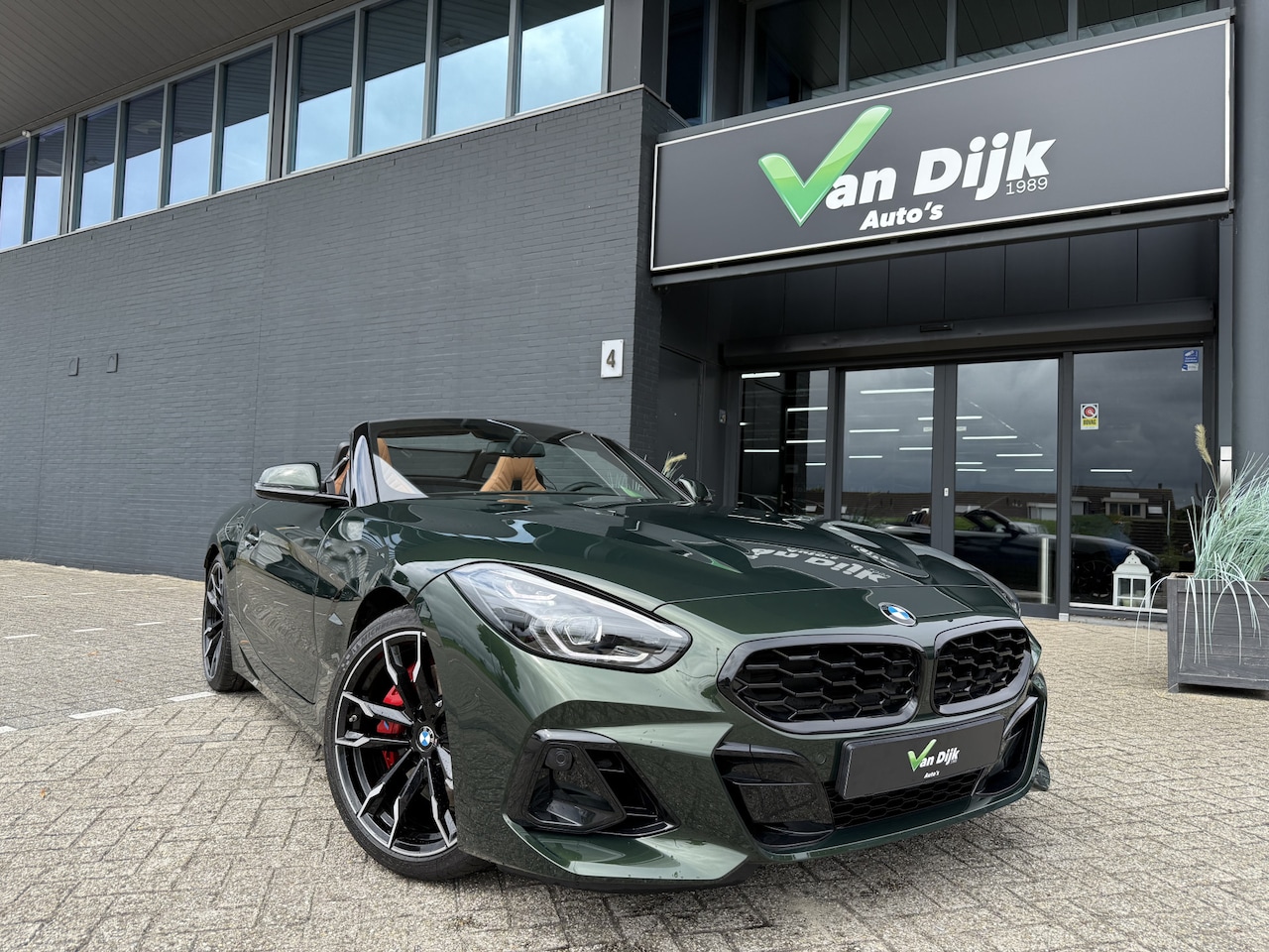 BMW Z4 Roadster - M40i High Executive Navi Camera Head-Up H+K 20Inch Memory - AutoWereld.nl
