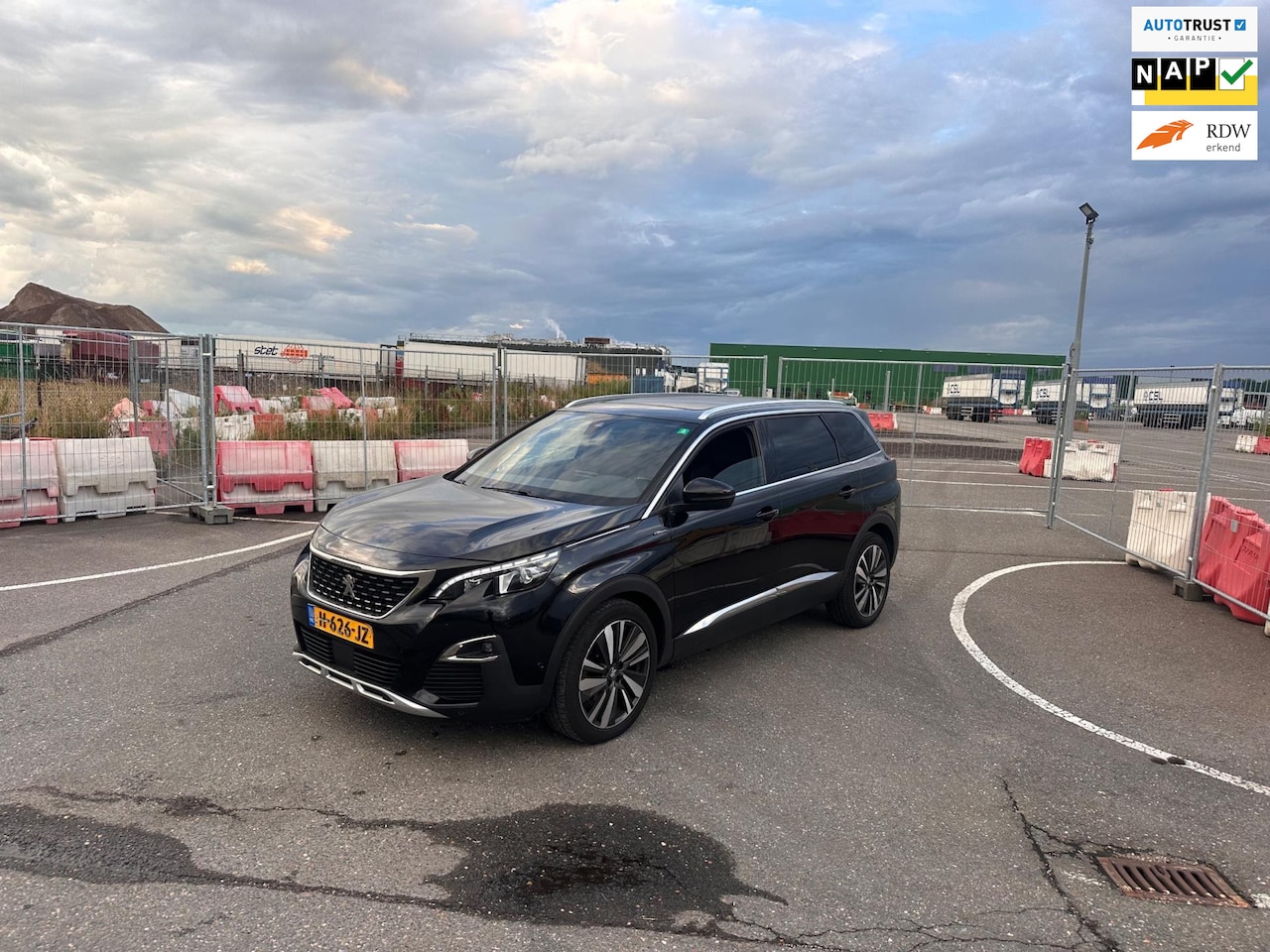 Peugeot 5008 - 1.2 PureTech Blue Lease GT-Line Clima.Navi.Camera.EX BPM - AutoWereld.nl