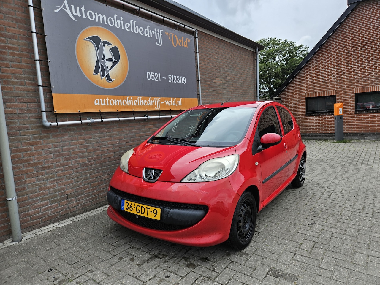 Peugeot 107 - 1.0-12V XS 1.0-12V XS - AutoWereld.nl