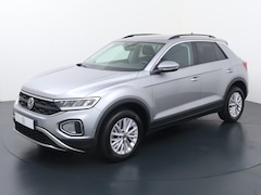 Volkswagen T-Roc - 1.0 TSI Life | | 110 PK | Adaptive Cruise Control | Parkeersensoren | Apple CarPlay/ Andro