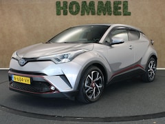 Toyota C-HR - 1.8 Hybrid Business Intro - AFNEEMBARE TREKHAAK - TREKGEWICHT 725 KG - NAVIGATIE - 18 INCH