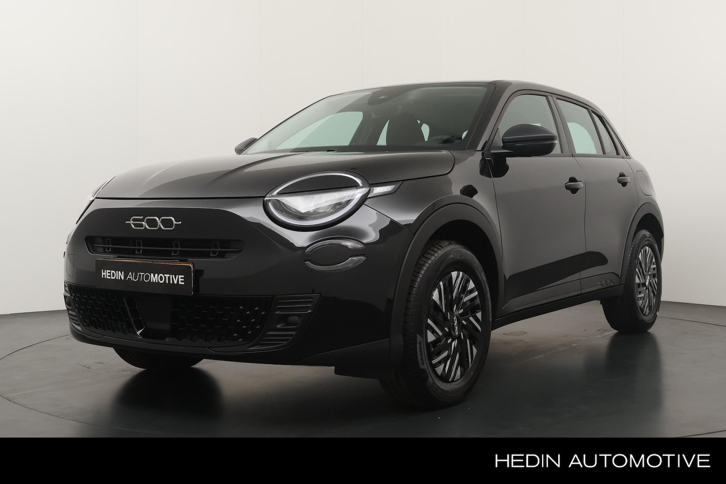 Fiat 600 - 1.2 Hybrid Urban | Parkeerhulp | stoelverwarming | Cruisecontrol | Apple/Android carplay | - AutoWereld.nl