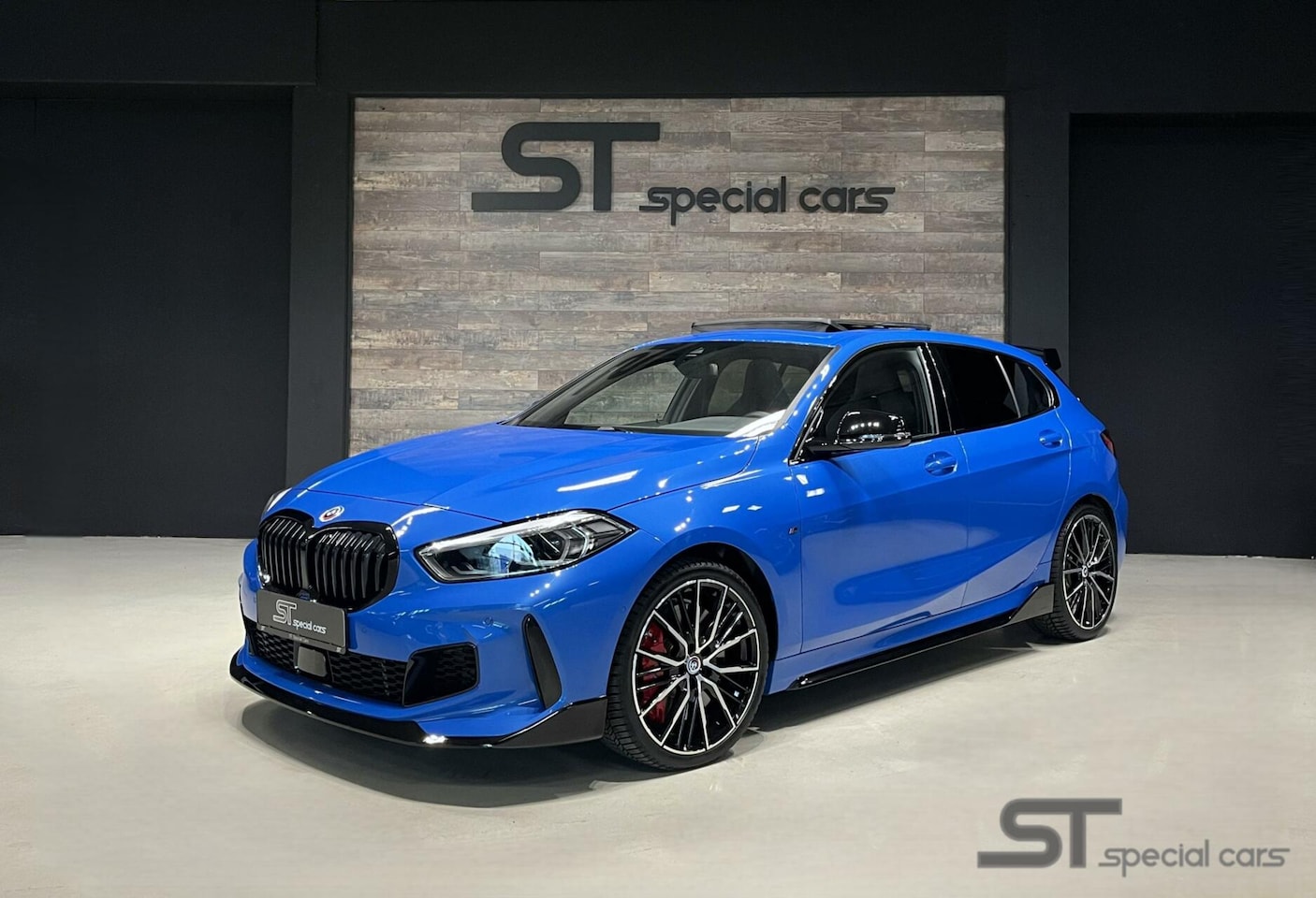 BMW 1-serie - 128ti|misano-blau|Pano|Kuip Stoelen - AutoWereld.nl