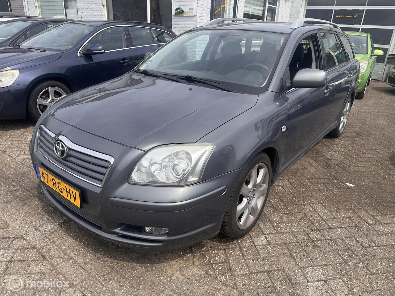 Toyota Avensis Wagon - 2.0 VVTi Linea Luna 2.0 VVTi Linea Luna - AutoWereld.nl