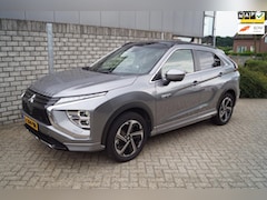 Mitsubishi Eclipse Cross - 2.4 PHEV Instyle 4WD Autom Leder Stuur/Stoel A Bankverw Panodak Navi Camera Clima 2x PDC L