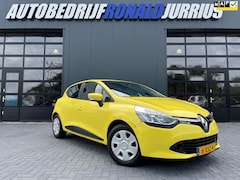 Renault Clio - 0.9 TCe Expression NL.Auto/Cruise/Navigatie/2De Eigenaar / All season banden