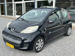 Peugeot 107 - 1.0-12V Millesim 200 Airco 148.000km Bj 2011