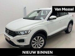 Volkswagen T-Roc - 1.5 TSI Sport | 150 PK | Automaat | Stoelverwarming | Digital Cockpit PRO | Airco | Parkee