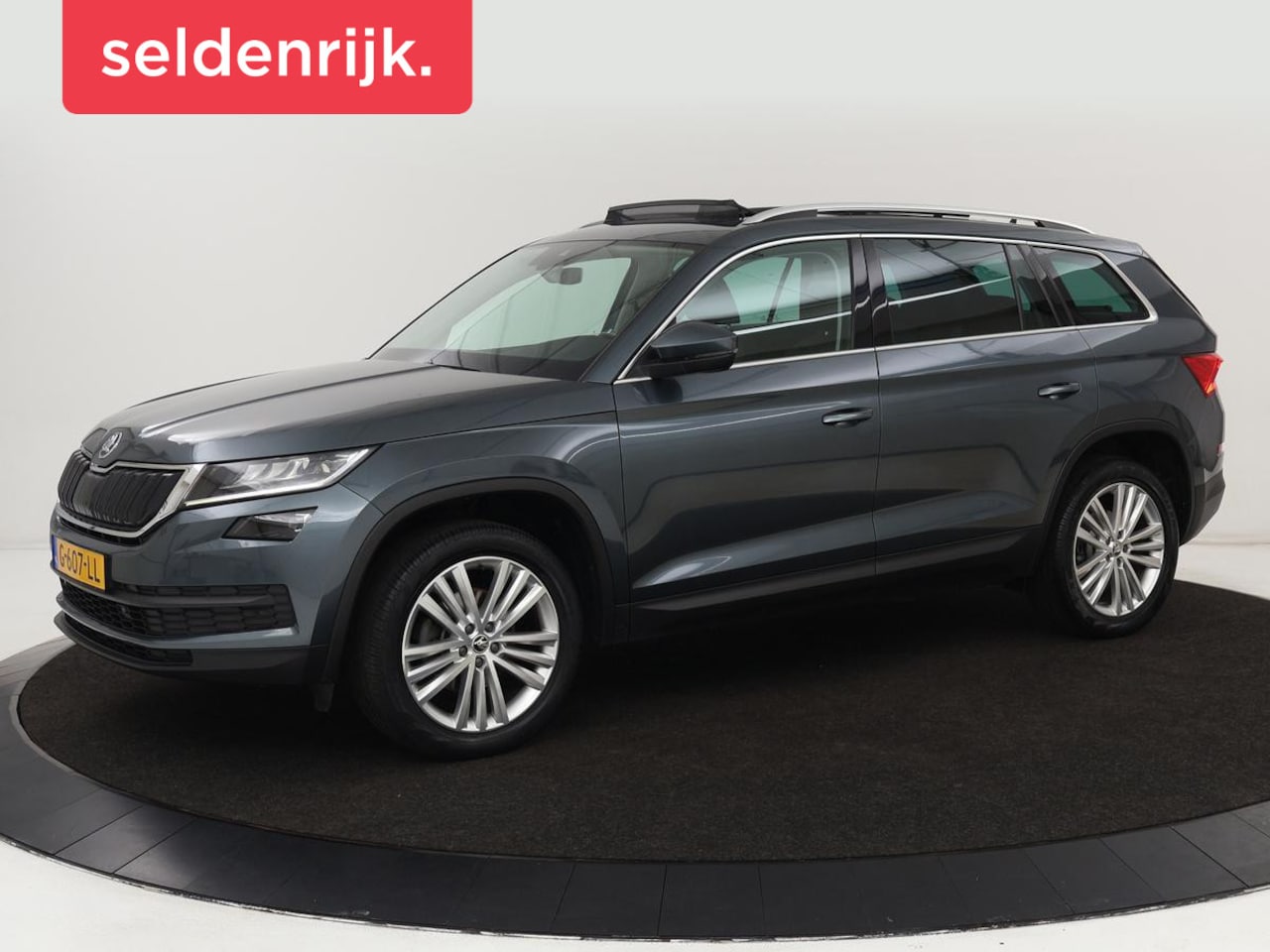 Skoda Kodiaq - 1.5 TSI Business Edition | Panoramadak | Stoelverwarming | Adaptive cruise | Trekhaak | Vi - AutoWereld.nl