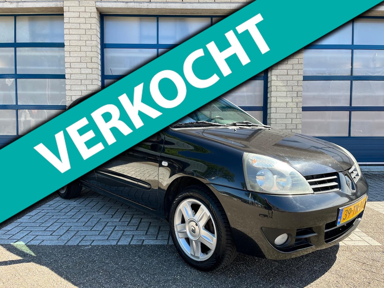 Renault Clio - 1.2-16V 5drs Campus - Airco - Lm velgen - isofix - USB - Aux aansluiting - NAP - AutoWereld.nl