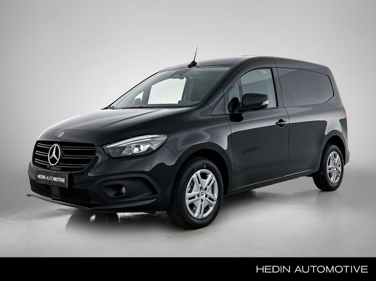 Mercedes-Benz Citan - 112 L1 Automaat Pro | BPM Vrij | Navigatie Plus Pakket | Licht Pakket | Trekhaak | Zitcomf - AutoWereld.nl