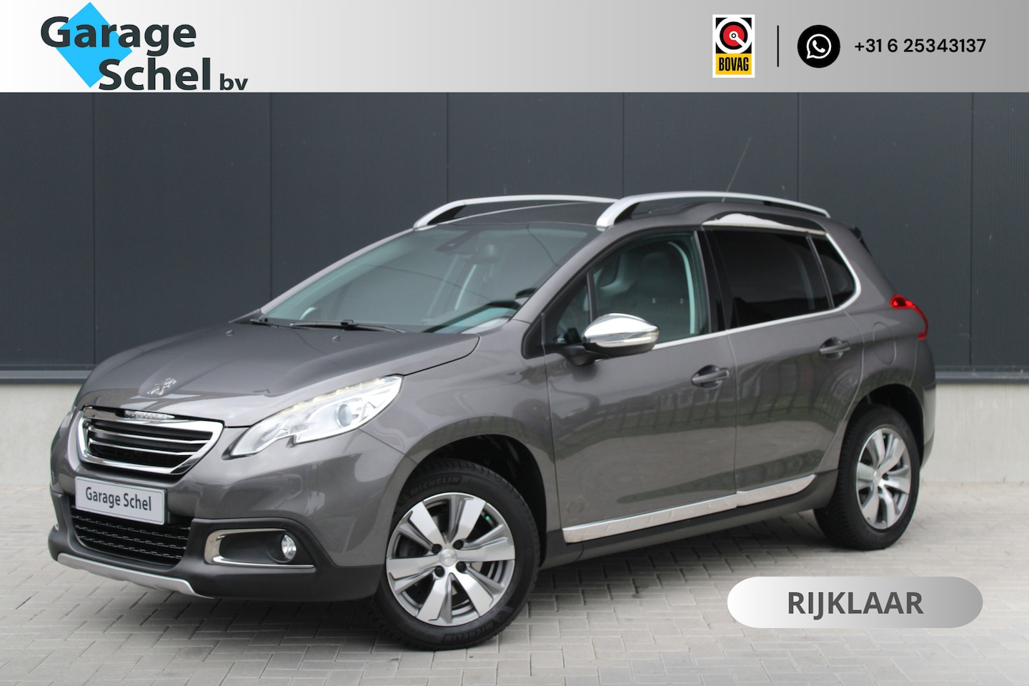 Peugeot 2008 - 1.2 PureTech Allure 130pk - Pano - Navi - PDC - Trekhaak - Rijklaar - AutoWereld.nl