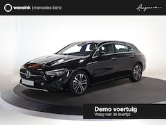 Mercedes-Benz CLA-klasse Shooting Brake - 180 Star Edition LIMITED | Dodehoekassistent | Achteruitrijcamera | Multibeam LED koplampe