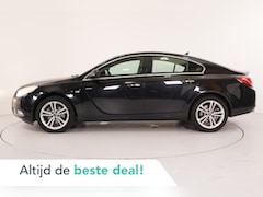 Opel Insignia - 1.6 T Cosmo | Trekhaak | Cruise | Climate | Parrot |