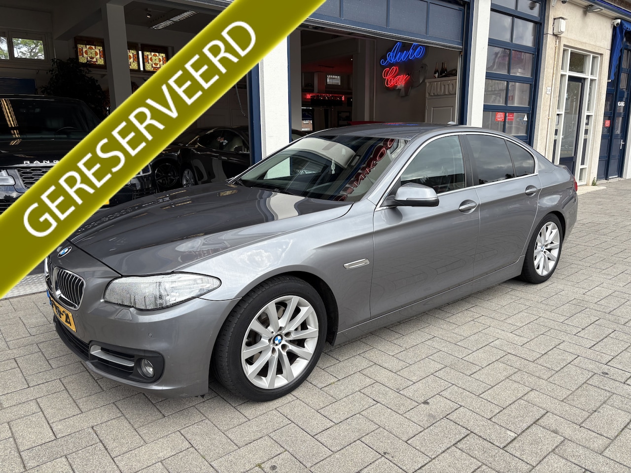 BMW 5-serie - 520i Luxury Edition FULL OPTIONS/EXPORT - AutoWereld.nl