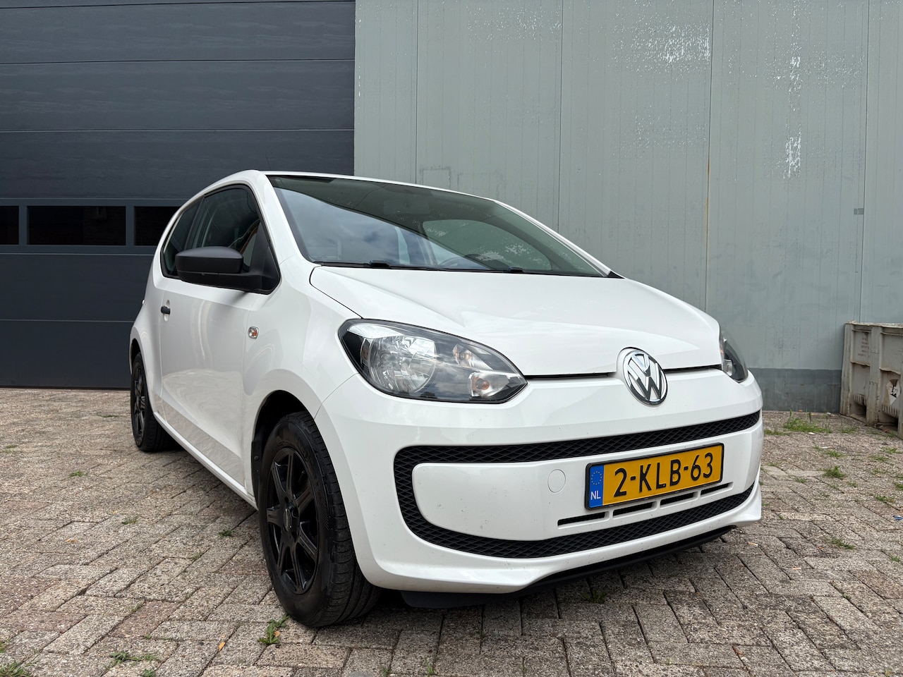 Volkswagen Up! - 1.0 take up! BlueMotion - AutoWereld.nl