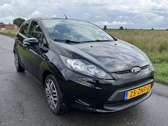 Ford Fiesta - 1.25 Champion Airco/5-Deurs/ NIEUWE DISTRIBUTIERIEM