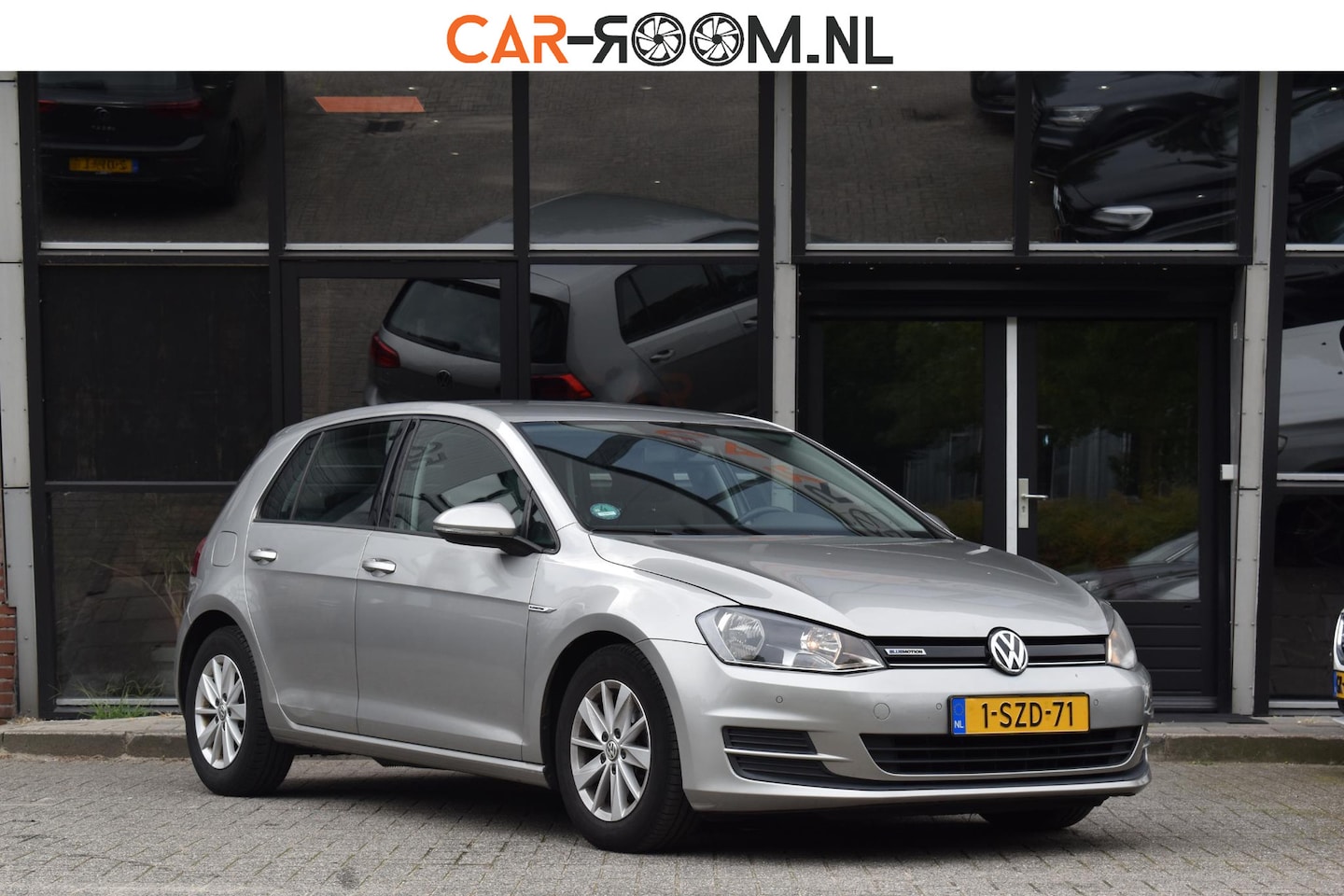 Volkswagen Golf - 1.6 TDI Comfortline BlueMotion Cruise Navi Carplay - AutoWereld.nl