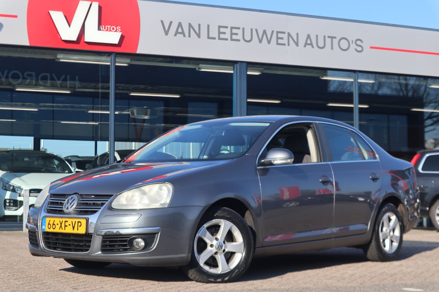 Volkswagen Jetta - 1.9 TDI Comfortline Business | Clima | Trekhaak | Cruise | APK 05-2026 - AutoWereld.nl