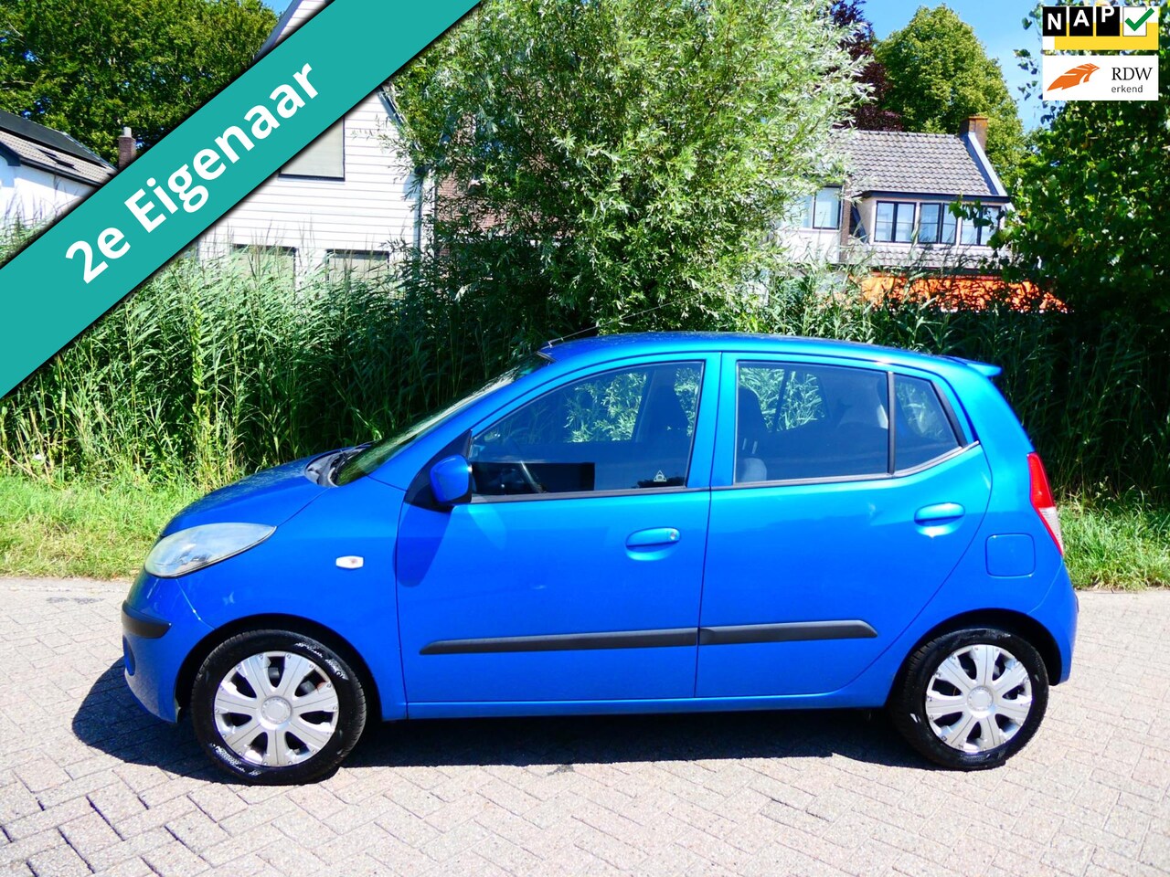 Hyundai i10 - 1.1 Dynamic Luxe Airco 4-cilinder NAP Hoge instap Zuinig - AutoWereld.nl
