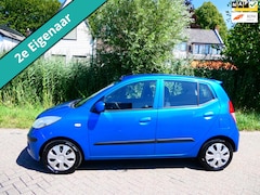 Hyundai i10 - 1.1 Dynamic Luxe Airco 4-cilinder NAP Hoge instap Zuinig
