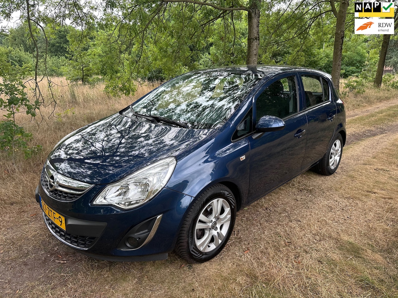 Opel Corsa - 1.4-16V Cosmo apk t/m 31-01-2026 - AutoWereld.nl
