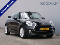 MINI Cabrio - 1.5 136pk Cooper Chili Stoelverwarming / Navigatie / Parkeersensoren