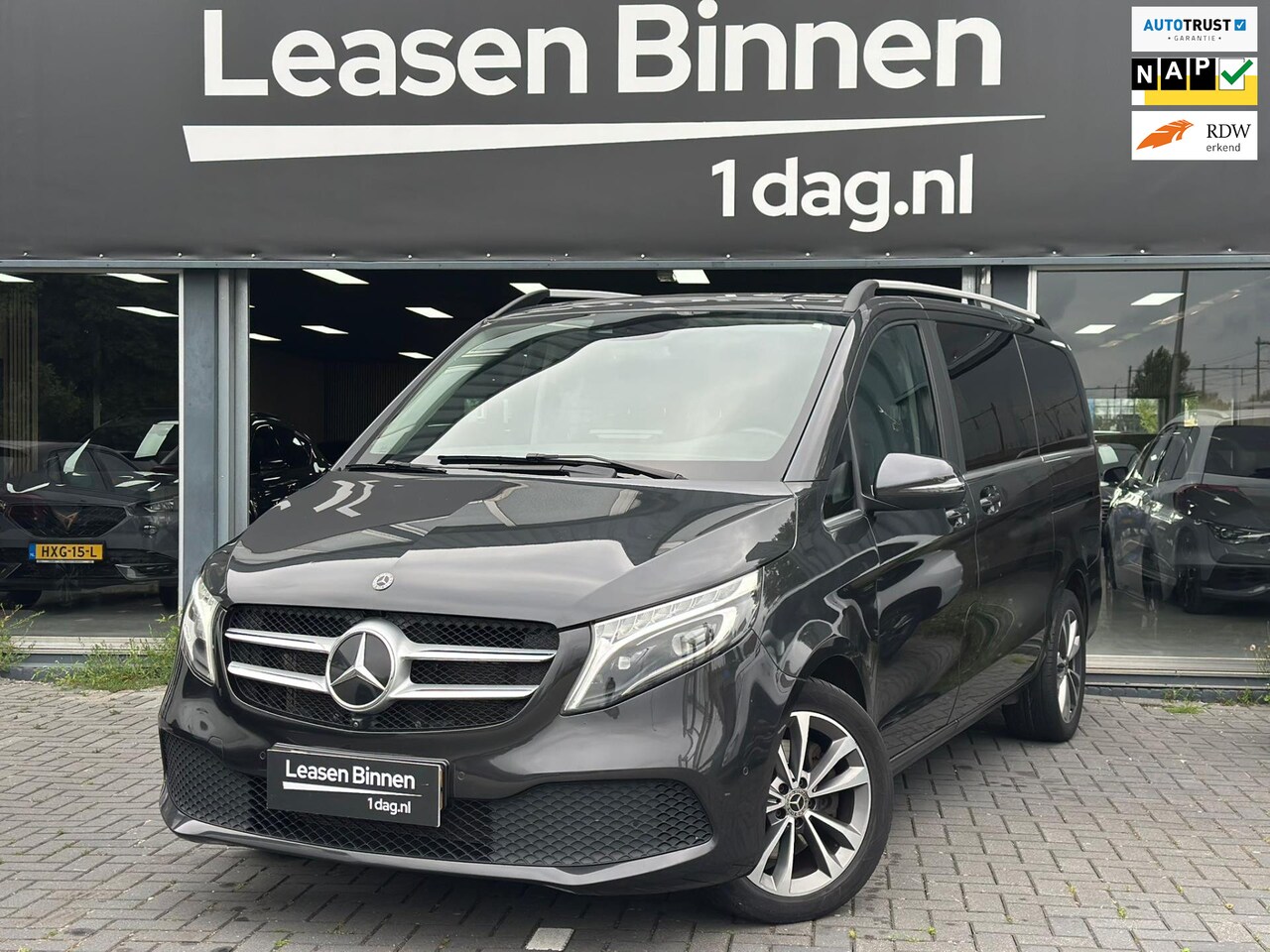 Mercedes-Benz V-klasse - 300d Lang Avantgarde 300d Lang Avantgarde - AutoWereld.nl