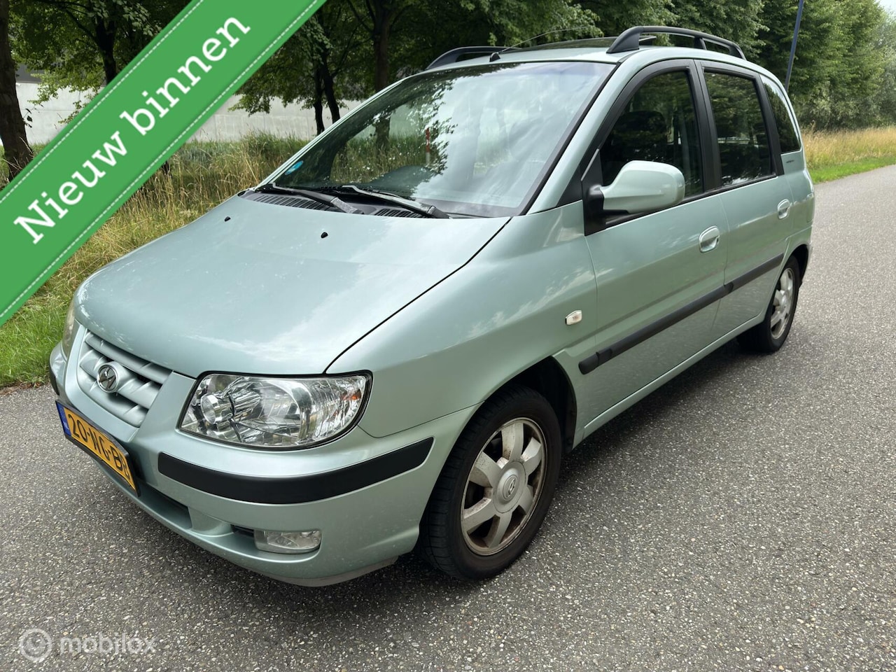 Hyundai Matrix - 1.6i GLS*AIRCO*PANODAK*CRUISE*TREKHAAK*NAP - AutoWereld.nl