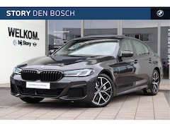 BMW 5-serie - 530e High Executive M Sport Automaat / Schuif-kanteldak / Laserlight / Achteruitrijcamera
