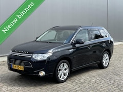Mitsubishi Outlander - 2.0 PHEV Aut. Dakje, leder, niet netjes